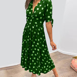 Monica™ | Tyylikäs pilkullinen mekko