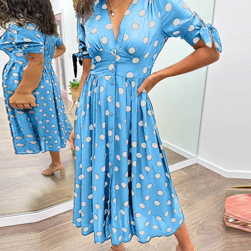 Monica™ | Tyylikäs pilkullinen mekko