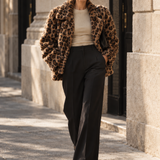 Leopardo Chic -paketti: takki, housut ja mokkasiinit