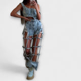Gaia - Tyylikäs vaaleansininen denim-toppi olkainyksityiskohdilla ja revittyjen shortsien setti