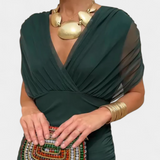 Luana - Tyylikäs V-pääntie-mekko